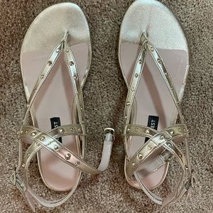 Dressy gold sandals